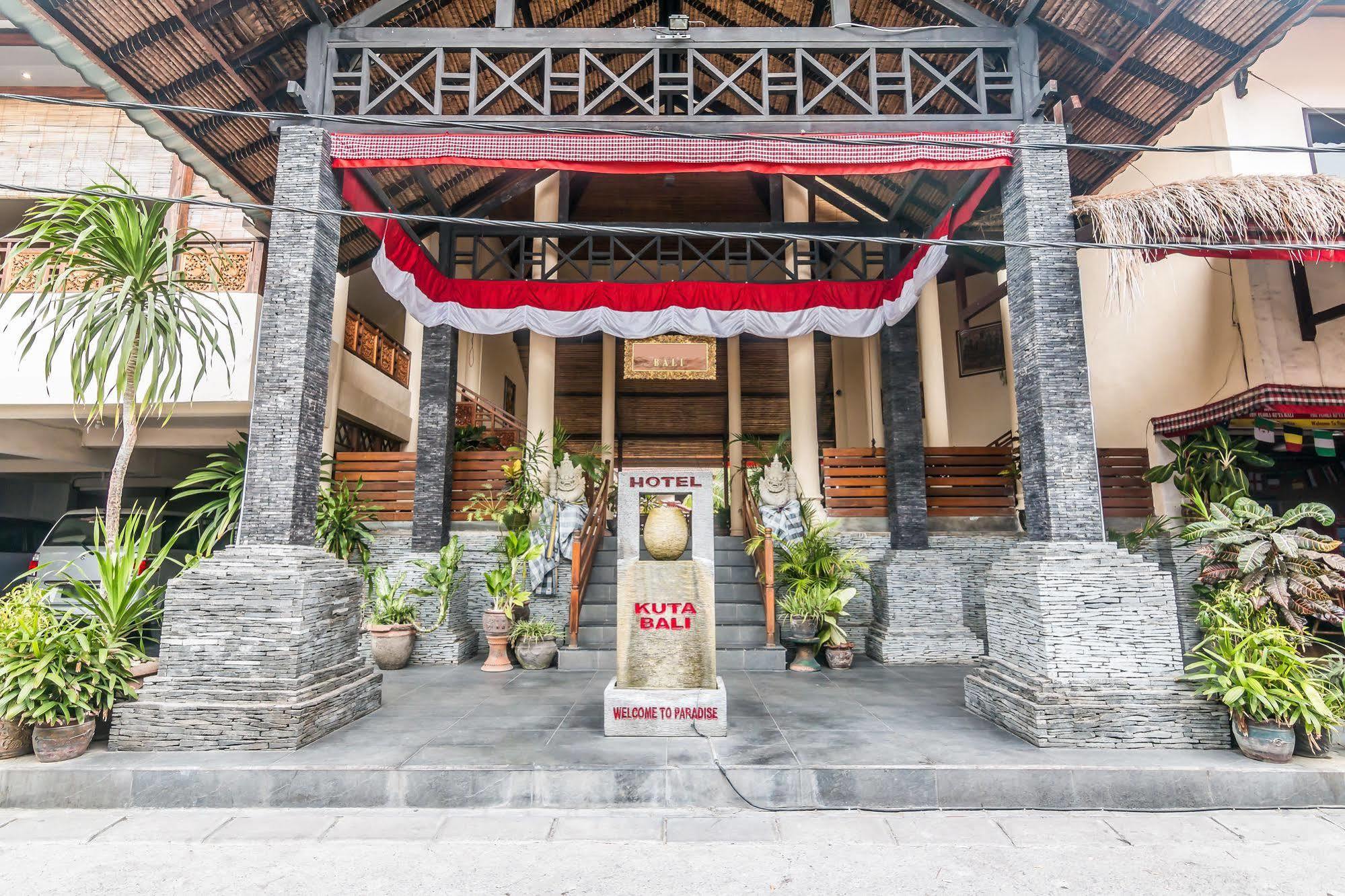 Zen Rooms Kuta Flora Exterior photo