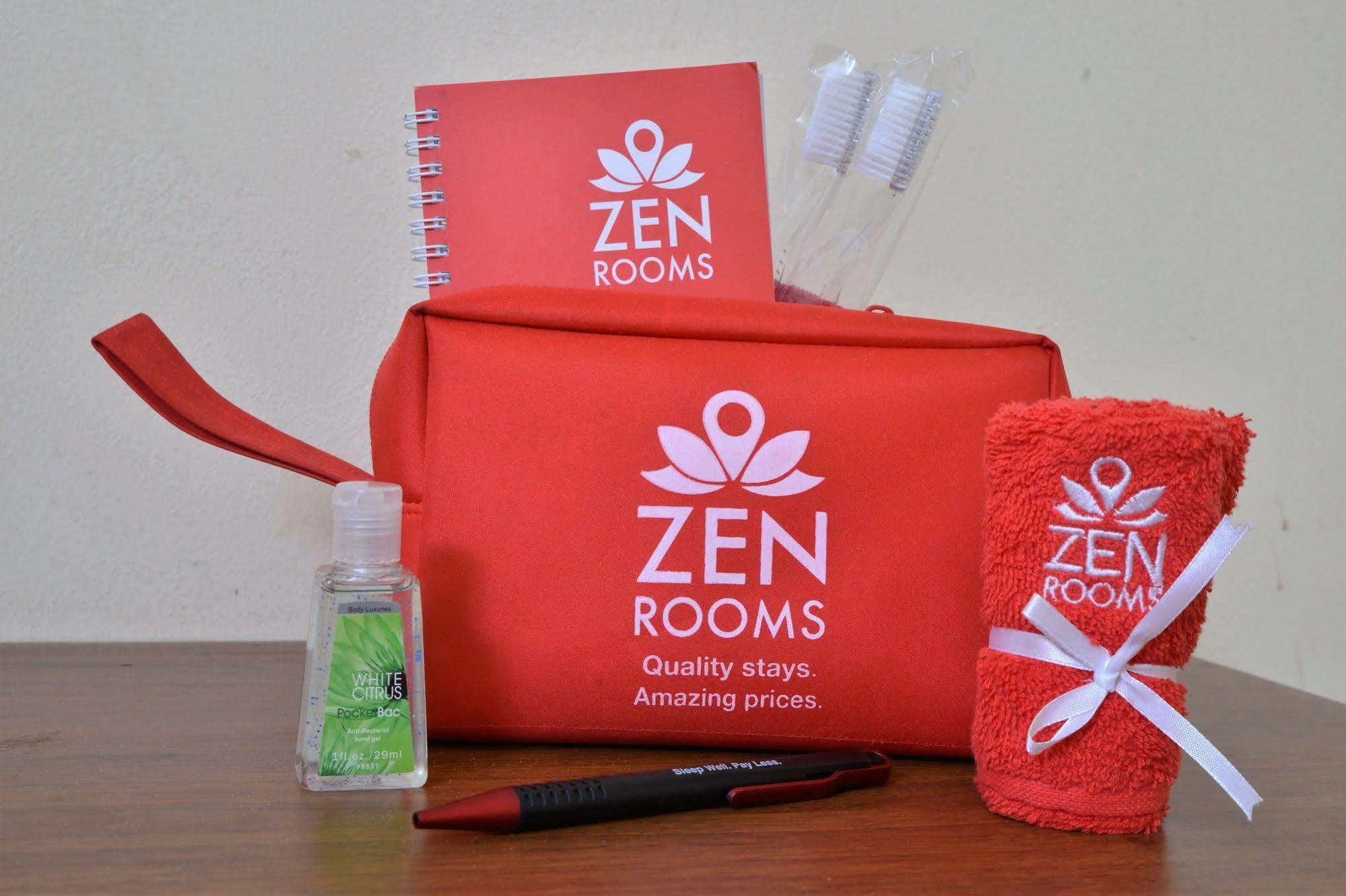Zen Rooms Kuta Flora Exterior photo